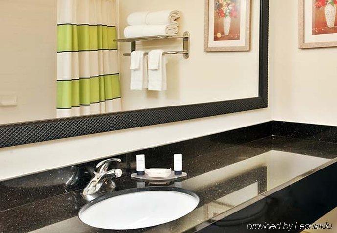 Comfort Inn & Suites Texas City Quarto foto
